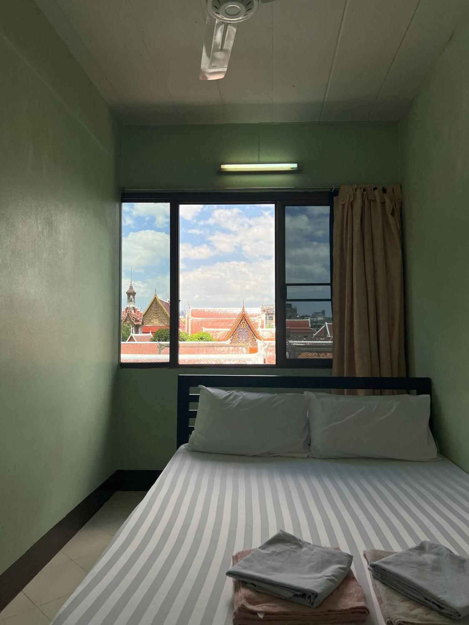 Bella Bella House Hotel Bangkok Buitenkant foto