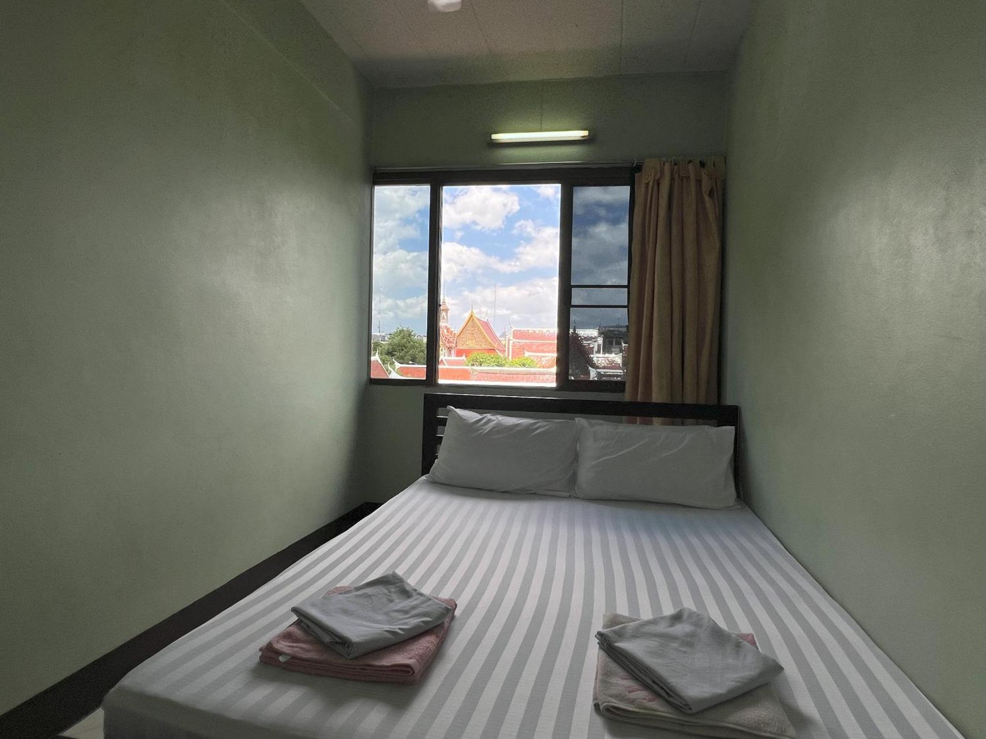 Bella Bella House Hotel Bangkok Buitenkant foto